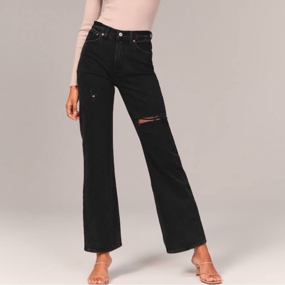 Abercrombie & Fitch 90s Relaxed Jean High Rise